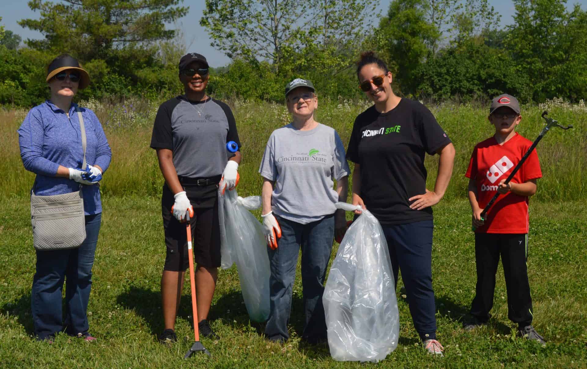 Volunteers at Campbell Lake Preserve