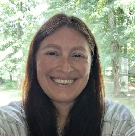 Professor Jessica Loomis